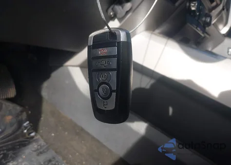 2017 Ford F250 Lariat z USA, uszkodzony, nr VIN 1FT7W2BT1HED89987